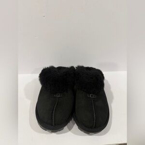 UGG Coquette Slippers Women’s 6 Black Shearling Lined Indoor Outdoor